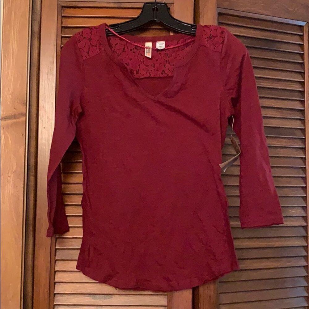Route 66 Womens XS Burgundy Lace 3/4 Sleeve Blouse Top NWT